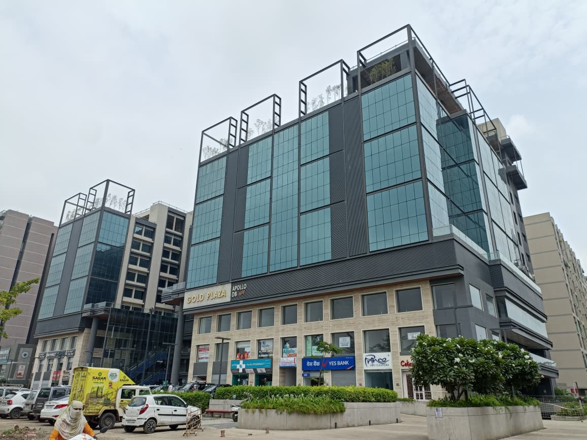 Pre-Leased Fully Furnished Office for Sale at Apollo Gold Plaza, Nipania photo 2