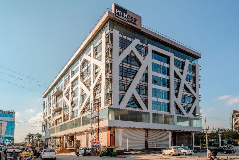 Premium Pre-Leased Fully Furnished Office for Sale at Princes Business Skypark | 1,550 Sq. Ft. | ₹2.80 Cr