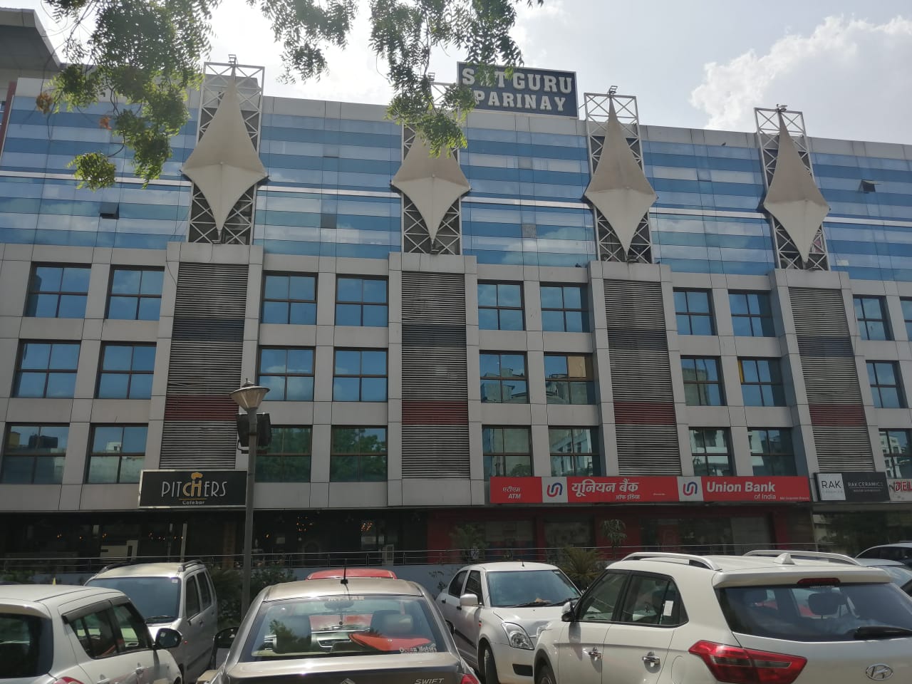 Pre-Leased Fully Furnished Office for Sale in Satguru Parinay, Vijay Nagar  photo 2
